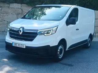 Renault Trafic 2.0 Blue dCi L1H1 — fotografia 1
