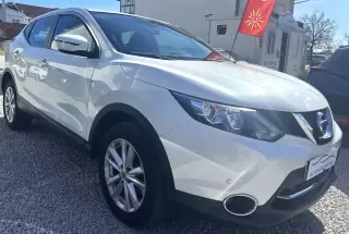 Nissan Qashqai 1.5 dCi N-Connecta — fotografia 1