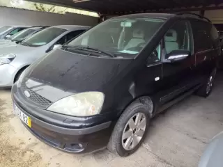 Ford Galaxy 1.9 TDi Trend — fotografia 1