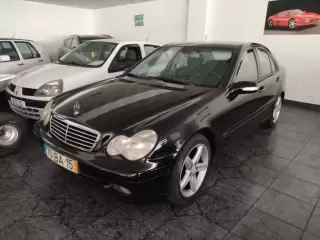 Mercedes-Benz C 200 CDi Elegance — fotografia 1