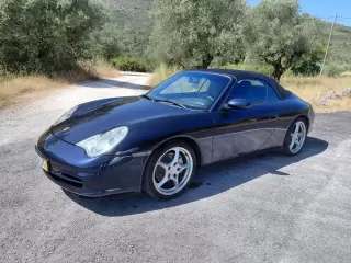 Porsche 996 Carrera 4 Cabrio — fotografia 1