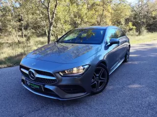 Mercedes-Benz CLA 220 d Shooting Brake AMG Line Aut. — fotografia 1
