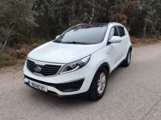 Kia Sportage 1.7 CRDI ISG LX — fotografia 1
