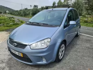 Ford C-Max 1.6 TDCi Titanium — fotografia 1