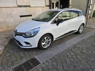 Renault Clio Sport Tourer 1.5 dCi Limited — fotografia 1