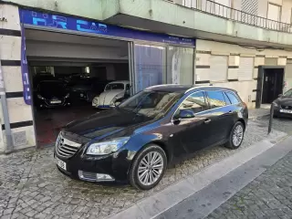 Opel Insignia Sports Tourer 2.0 CDTi Edition Active-Select — fotografia 1