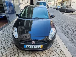 Fiat Grande Punto 1.3 M-Jet Dynamic — fotografia 1