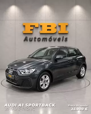 Audi A1 Sportback 30 TFSI S-TRONIC — fotografia 1