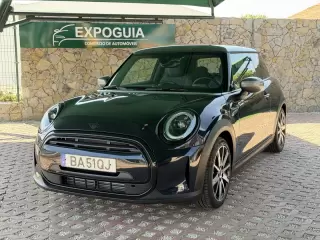 MINI 3 Portas Cooper Sport Edition Auto — fotografia 1