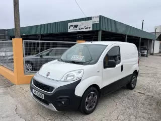 Fiat Fiorino 1.3 M-JET ADVENTURE (NACIONAL) — fotografia 2
