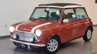 MINI Cooper 1.3 I MPI — fotografia 1