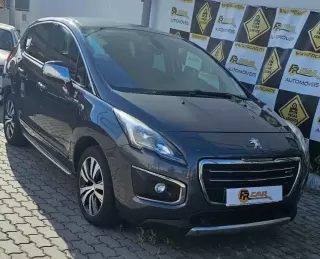 Peugeot 3008 2.0 HDi Hybrid4 — fotografia 1