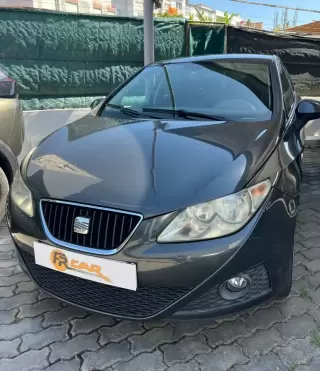 Seat Ibiza 1.9 TDI — fotografia 1