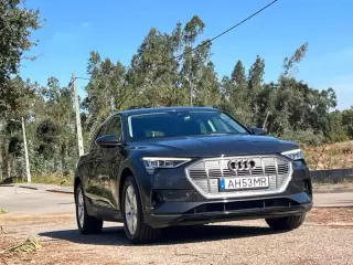 Audi e-tron 55 quattro — fotografia 1