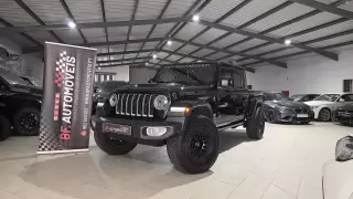Jeep Gladiator 3.0V6 MultiJet AWD Auto Overland — fotografia 1