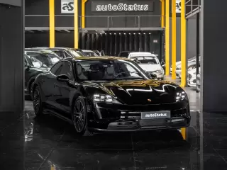 Porsche Taycan Bateria Performance Plus — fotografia 1
