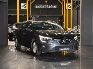 Renault Mégane Sport Tourer 1.5 Blue dCi Business — fotografia 1