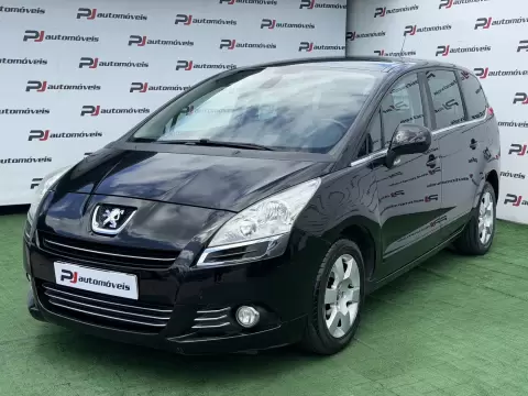 Peugeot 5008 1.6 HDi Executive JLL17