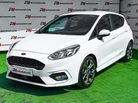 Ford Fiesta 1.0 EcoBoost MHEV ST-Line