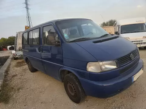 VW Caravelle 2.5 TDi