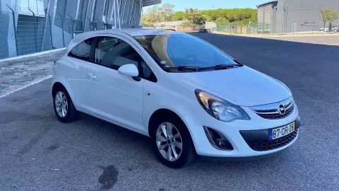 Opel Corsa 1.2i 16V Go!
