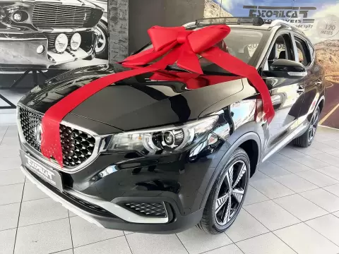 MG ZS EV 44.5 kWh Luxury