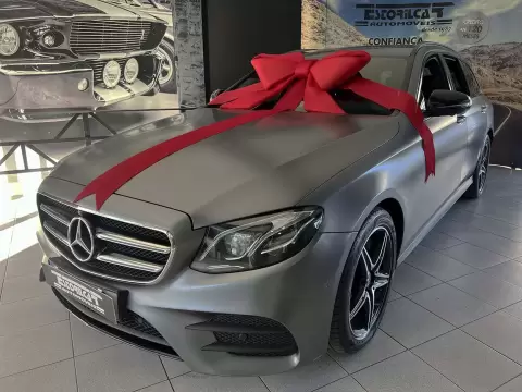 Mercedes-Benz E 300 de Avantgarde 4Matic
