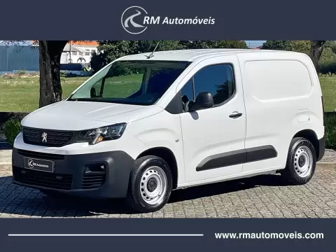 Peugeot 1.5 HDI IVA Dedutível