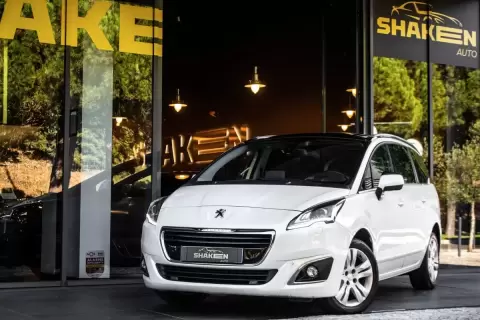 Peugeot 5008 Hdi 115 Allure