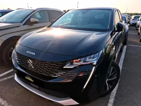 Peugeot 3008 225 E Eat8 Allure Pack