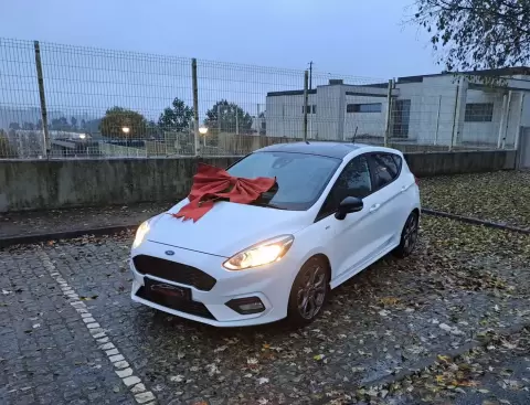 Ford Fiesta 1.5 TDCI ST LINE
