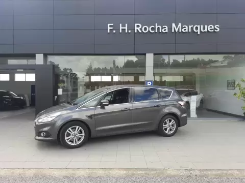 Ford S-Max 2.0 TDCi Titanium