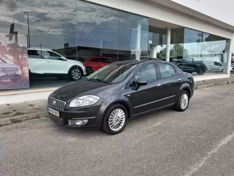 Fiat Linea 1.6 M-Jet Emotion