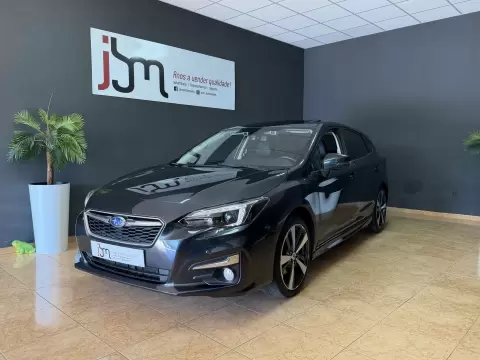 Subaru Impreza .