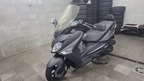 Sym GTS 300 i