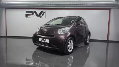 Toyota iQ 1.0 VVT-i 2 MultiDrive