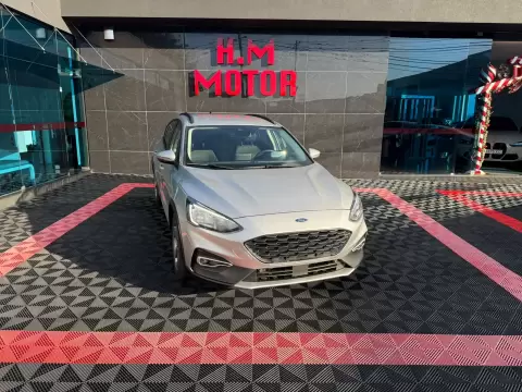 Ford Focus 1.0 EcoBoost S&S ACTIVE