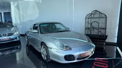 Porsche 911 (996) Carrera 4 Coupé