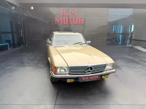 Mercedes-Benz R107 (1971-1989)