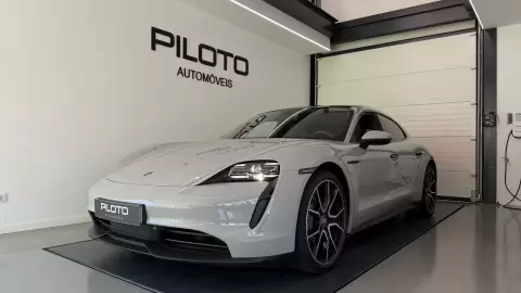 Porsche Taycan Sport Turismo
