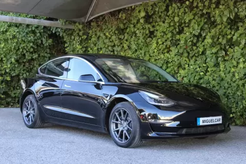 Tesla Model 3 Long Range AWD Dual Motor