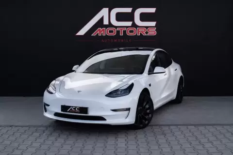 Tesla Model 3 Performance Tração Integral