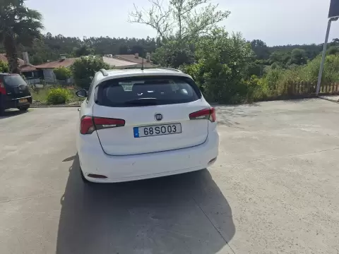 Fiat Tipo Station Wagon 1.6 M-Jet Lounge Tech