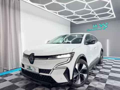 Renault Mégane E-Tech EV40 130hp standard charge Equilibre