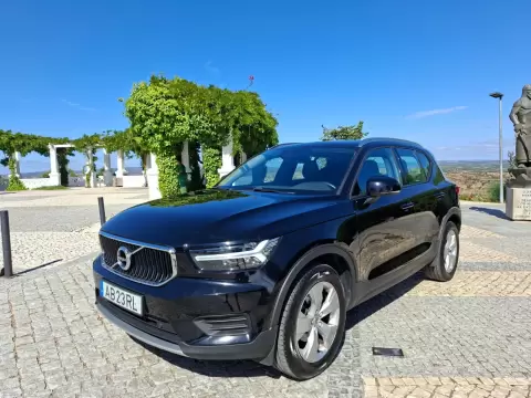 Volvo XC 40 2.0 D3 Momentum