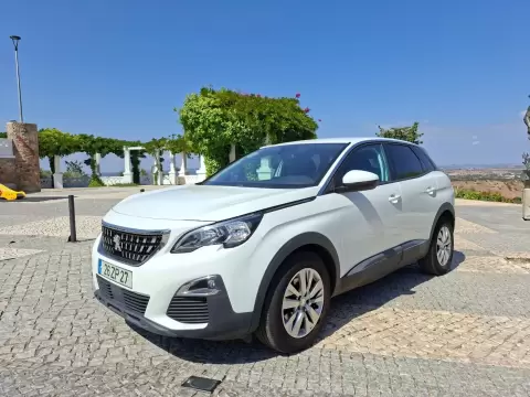 Peugeot 3008 1.5 BlueHDi Active