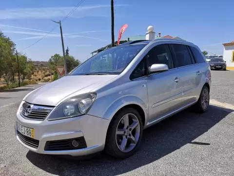 Opel Zafira 1.9 CDTI