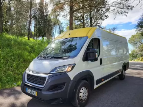 Peugeot Boxer 2.0 BlueHDi L4H2 Premium Fibrada