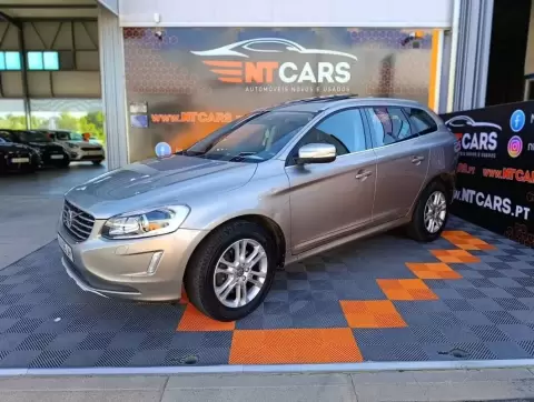 Volvo XC 60 2.0 D4 Momentum Geartronic