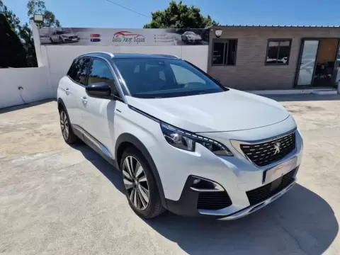 Peugeot 3008 HYBRID 225 GT LINE PANORAMA